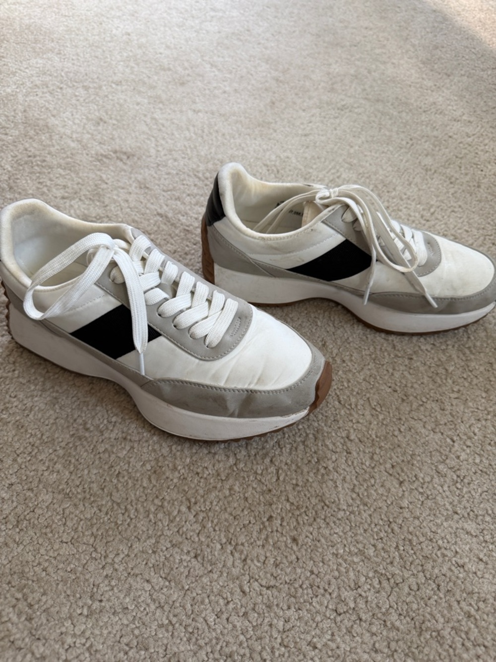 Amazon White, Gray and Black Platform Sneakers with Tan Accent